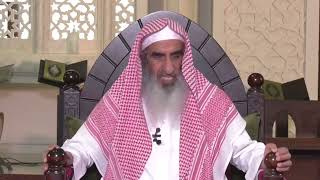 صورة ما العلاقة بين هاتين الآيتين؟