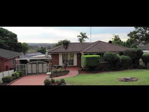 142 Longhurst St, Minto - A House With A View