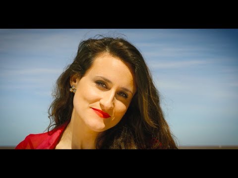 Victoria Solé & Damian Peraza - Te Amo (Versión Acústica)