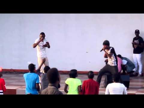 Jay Jay Cee n saint performing  Mumva Bwanji Live