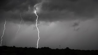 Map Shows Every Lightning Strike In Real Time