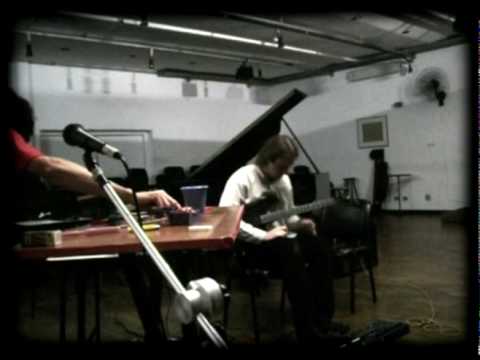 Duo Henrique Iwao-Mário Del Nunzio - Improviso com Alternâncias 1 (2009)