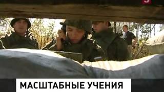 preview picture of video 'Российские десантники высадились с парашютами на острове Врангеля'