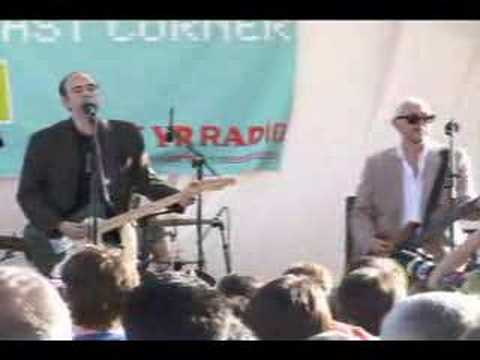 Carbon/Silicon - The Magic Suitcase