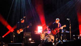 Duncan Dhu - Concierto Valencia 2013. No puedo evitar pensar en tí.