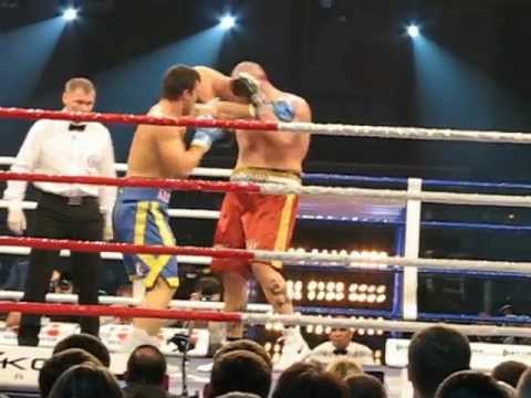 WSB +91 Arkhypenko бьет итальянского боксера || Arkhypenko vs Modugno