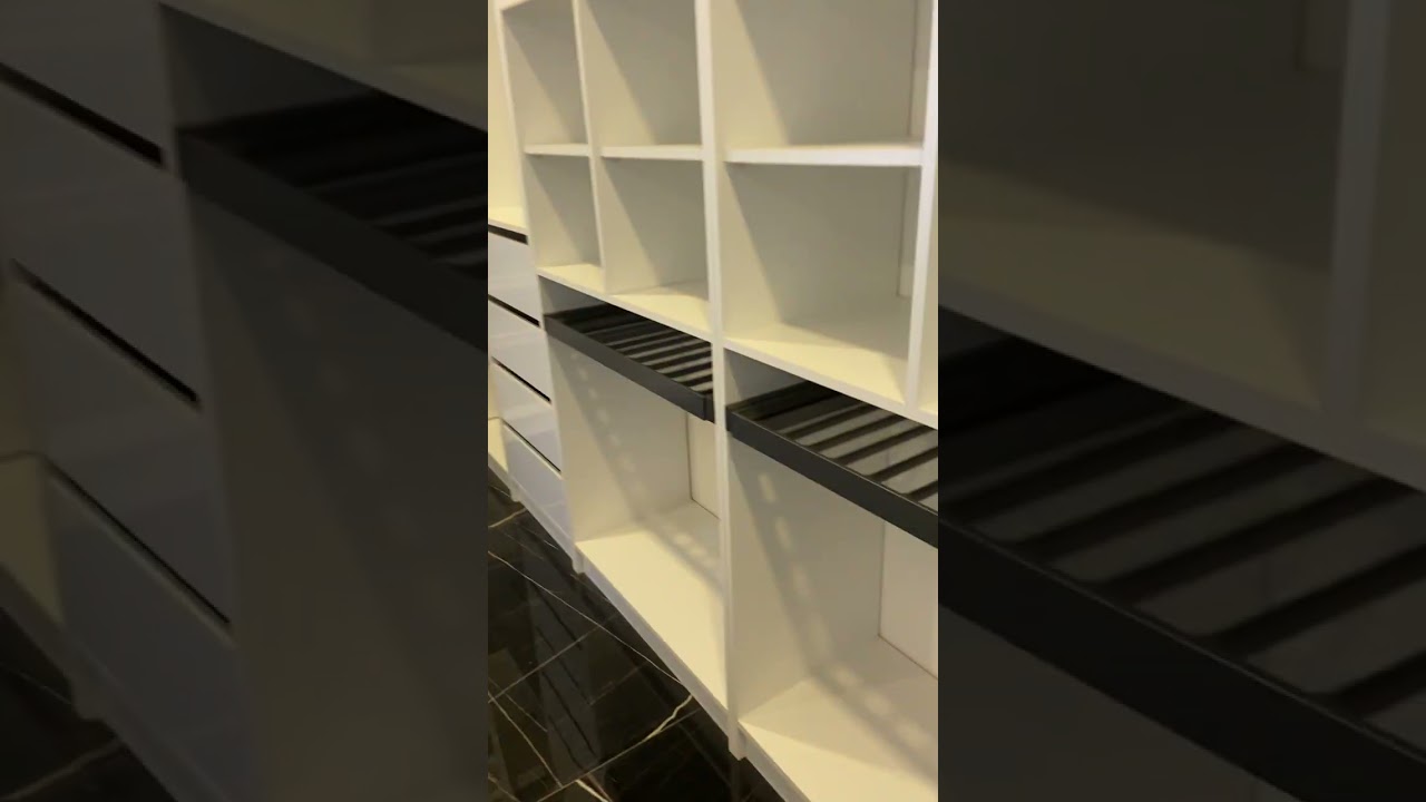 Closeth y walking closeth 2