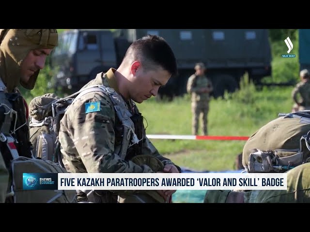 Belarus’ta beş Kazakistan hava birliği askeri «Cesaret ve ustalık» rozetini aldı