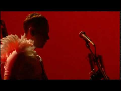 Depeche Mode - The Dead of Night (Exciter Tour '01)