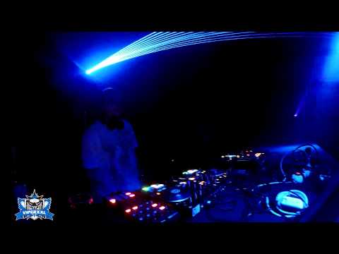 Manuel Orf aka Viper XXL @ Mo Club 11 04 2014