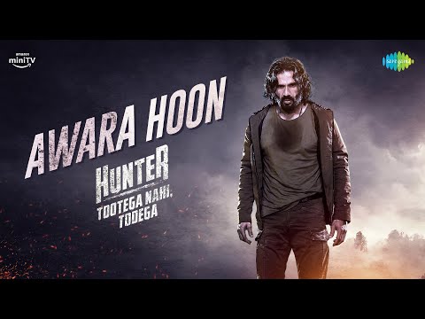 Awara Hoon (Lyrical) — watch video