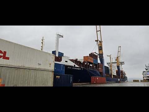 By container ship to Norway, part 1 of 4 (the ship)