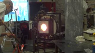 preview picture of video 'Priest's Mill glassworks, November 15, 2014'