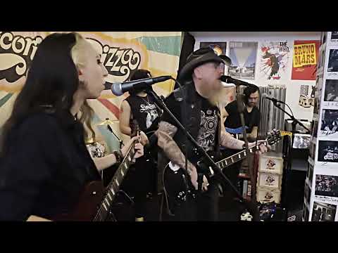 Jason Charles Miller Band - Digging in the Dust