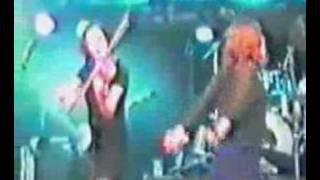 Corrs - Leave me alone - Dublin 1996