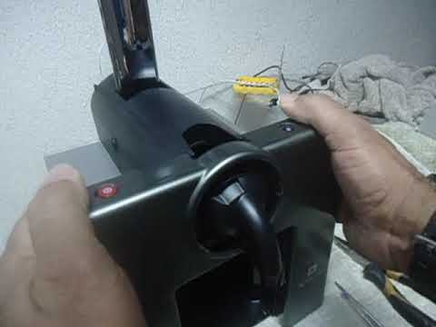 Cafeteira nespresso ne cube de cápsula, não sai água nespresso coffee machine