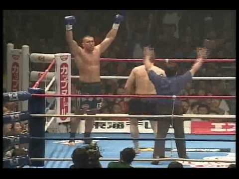 Jerome Le Banner vs Nicholas Pettas - K-1 World GP 2000.avi