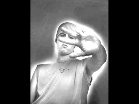 B.ZaGoR - Düşlerinden Uzak Stil (Ft. Yasa Amenti)