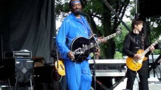 Travis Haddix@Chicago Blues Festival 2009