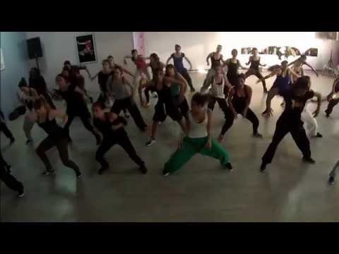 Studio Attitude / Léa Rodriguez, Ragga Avril, Whine and Kotch