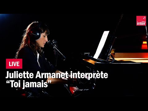 Juliette Armanet reprend "Toi jamais" de Sylvie Vartan