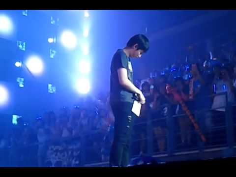 [Fancam ] 110116  SS3 Bangkok  - You Are The One  Heechul Focus