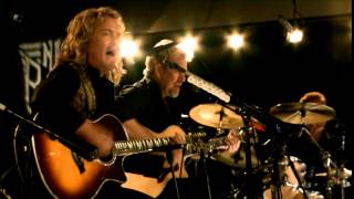 Night Ranger - This Boy Needs To Rock (Acoustic Live 2012)