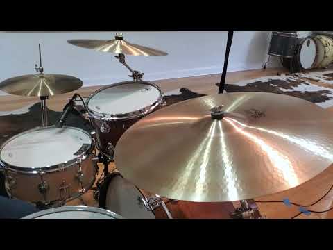 (SOLD) Cymbals - Paiste 15" Giant Beat Hi Hats