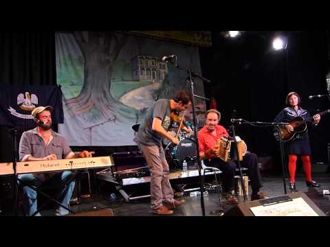 The Savoy Family Band    "Boscostomp"