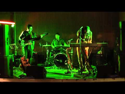 The Golden Groove - The Golden Groove Trio - Live at Hoppy Monk (Outdoor Fest 2015)