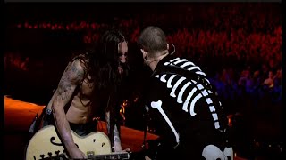 Video thumbnail of "Red Hot Chili Peppers - Californication LIVE Slane Castle 2003 (Ultra HD)"