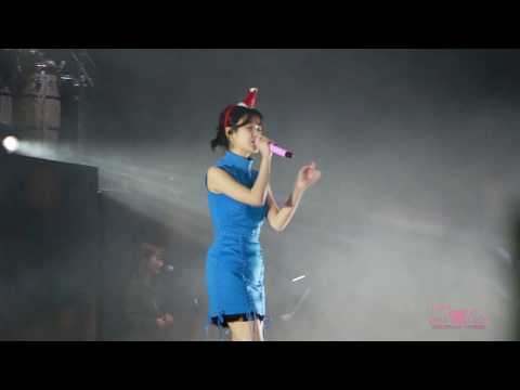 [onIyU独家] 161216 IU(아이유) - Let it snow @ IU 24 Steps in Hong Kong