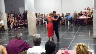 Carlitos Espinoza y Noelia Hurtado en Floreal milonga 11/02/18 4/5