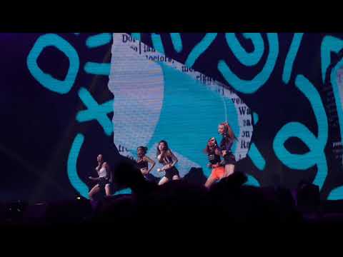 191221 ITZY -​ (16/16) DALLA DALLA (달라달라)​ + Ending @ ITZY Showcase in Bangkok #ITZYSHOWCASEinBKK