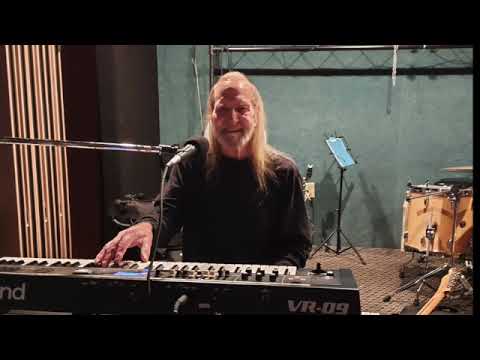 Illegal Immigrant Song - Dale Peterson