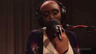 Laura Mvula: &quot;Father, Father,&quot; Live On Soundcheck