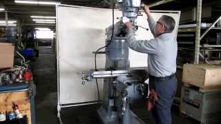 preview picture of video '1-1/2 HP Bridgeport Vertical Milling Machine'