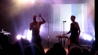 Page - Dansande man @ Arvikafestivalen 2010