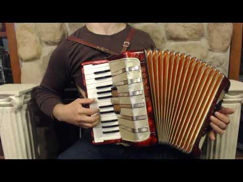 4675 - Red Hohner Student V Piano Accordion MM 26 48 $799