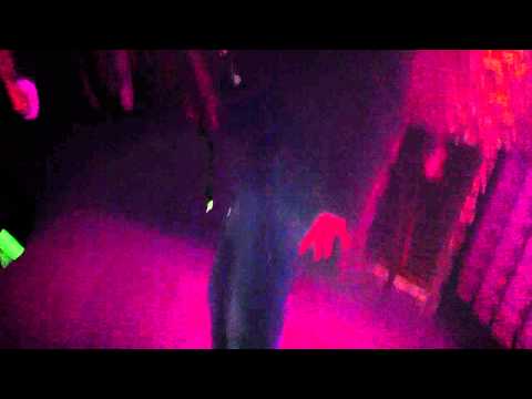 Cosmo Klein rockt den EGO CLUB