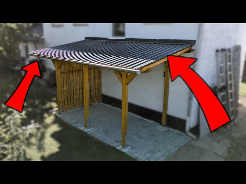 Mein Anbau-Schuppen bekommt sein Dach! Montage von Trapezblech und Dachrinnen erklärt.