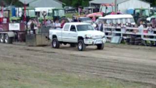 preview picture of video 'Jason McInroy truck pull'