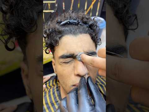 Removing ingrown hair from between the eyebrows✂️🥵 #fyp #foryou #foryoupage #viral #explore #asmr