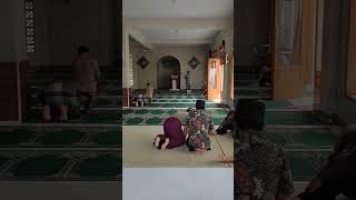 Download lagu Suasana di masjid saat bulan ramadan sejuk banget sobat #shorts mp3 Download lagu Suasana di masjid saat bulan ramadan sejuk banget sobat #shorts mp3
