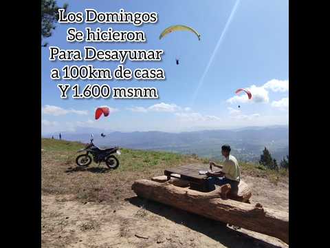 Despegue de Vuelos de Parapentes en el cerro La Peña, Municipio Nirgua - Yaracuy