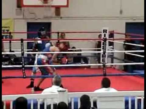 2009.12.06 Gary Salazar ABF v. Eder Carrillo 14-15 112 Aleman Boxing Fresno