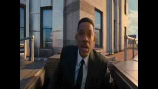 Men in Black 3  - Time Jump Scene