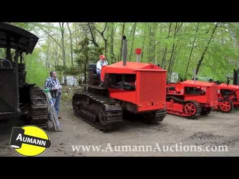 Cletrac Model 80 Crawler Tractor - Ken Avery Antique Tractor Collection Auction