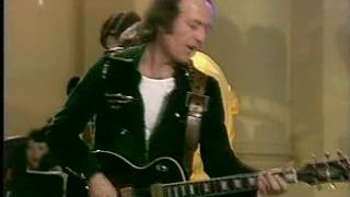 Music video thumbnail preview for Olympic - Nechoď dál /Město/ (1980) by Olympic