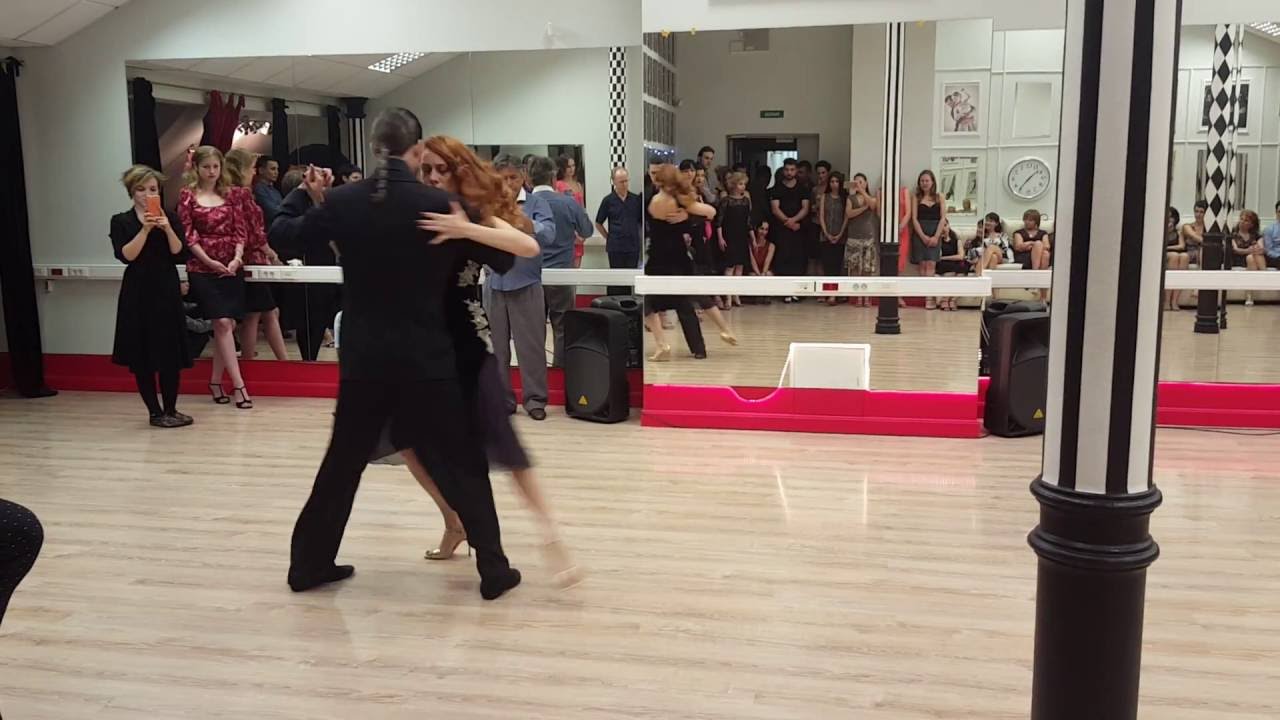 Artyom y Karina Lilu Dovbush, con Decarianos orchestra - improvisación